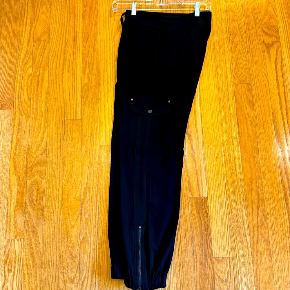 Black cargo style cinched-zipperr ankle dress pants
